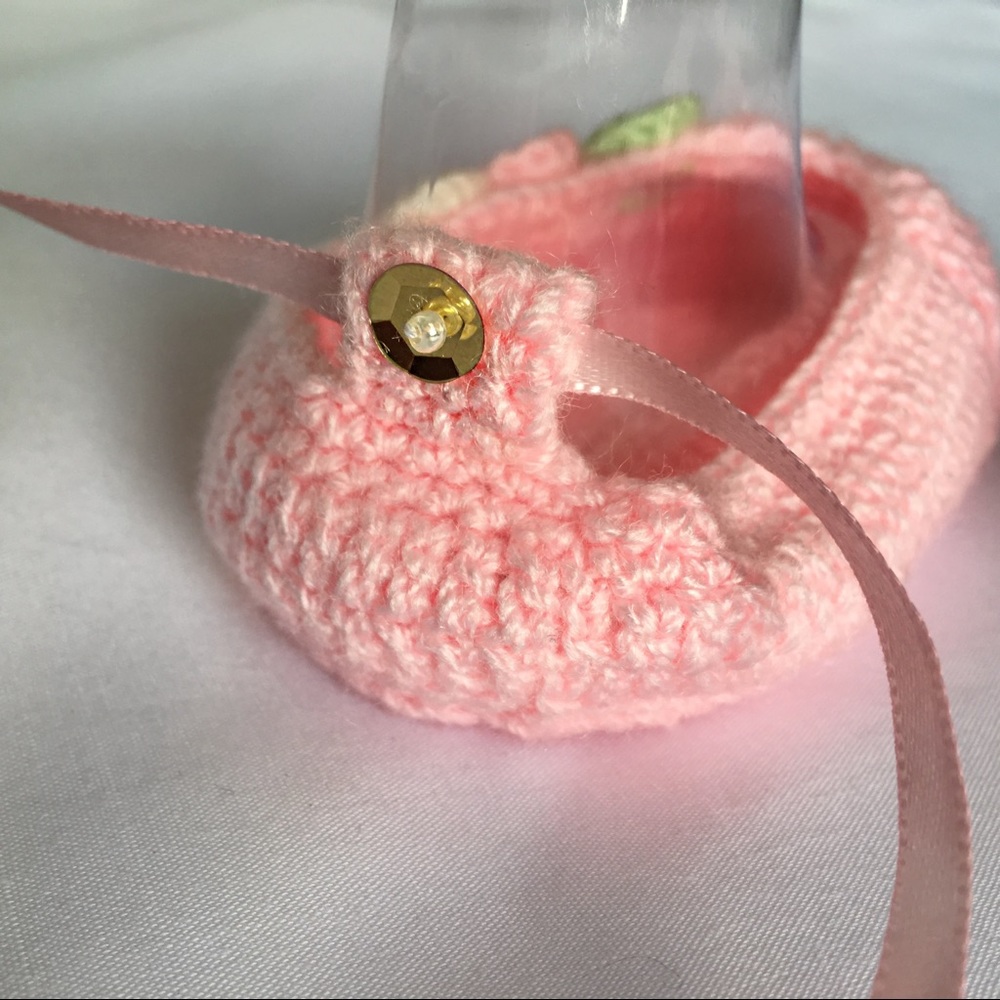 - Handmade Baby Shoes - Picture 3 of 4